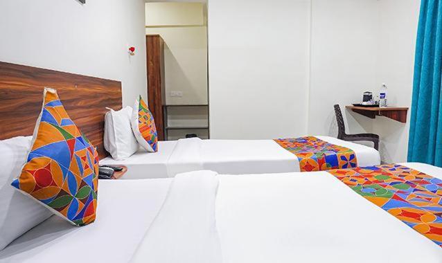 Hotel Dhd Deluxe - New Delhi Railway Station Exterior photo